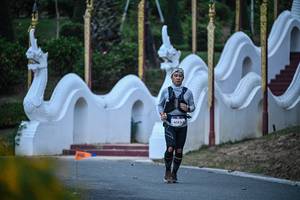 BIB: 61852
                            <button type="button" onclick="openModal(22509278)" class="btn btn-primary btn-sm float-right btn-popup" data-toggle="modal" data-target=".modal-high-quality">
                        <i class="fas fa-shopping-cart"></i> Add to Cart
                    </button>
                                            <button type="button" onclick="isThisMe(22509278, true)" class="btn btn-success btn-sm float-right btn-popup btn-isme hidden" data-toggle="tooltip" data-placement="bottom" title="นี่คือรูปของคุณใช่ไหม คลิกที่นี่เพื่อเอาเข้าอัลบั้ม">
                        <i class="fas fa-plus"></i> Add to album
                    </button>
                    <button type="button" onclick="isThisMe(22509278, false)" class="btn btn-warning btn-sm float-right btn-popup btn-isnotme hidden">
                        <i class="fas fa-ban"></i> Remove from album
                    </button>